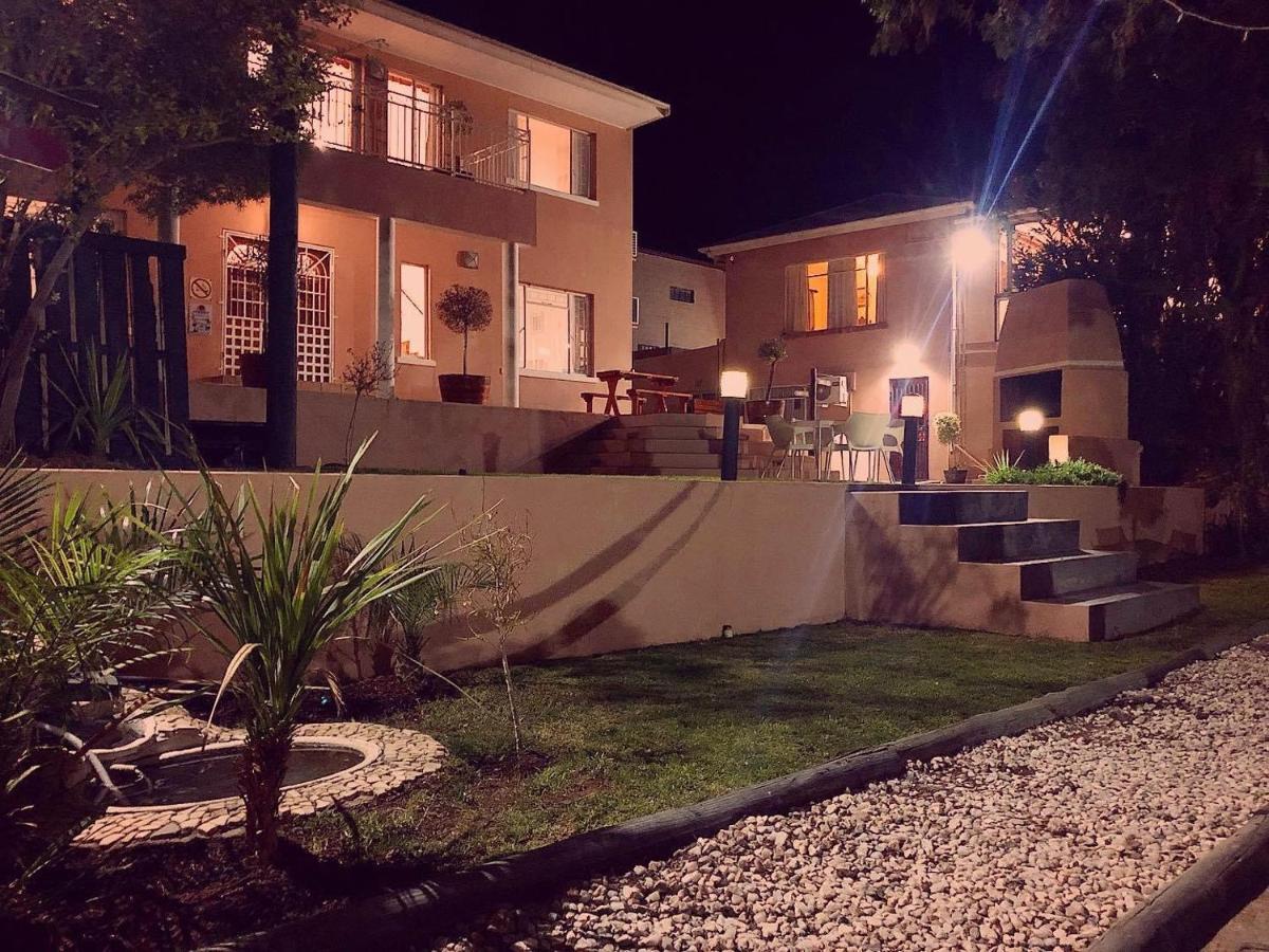 Halfmens Cc Elkoweru & Kliprand Guest House Springbok Exterior foto